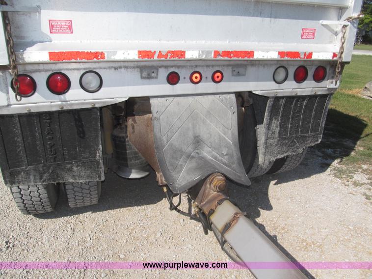 image for item F7115 2001 Freightliner FLD120 tri axle dump truck