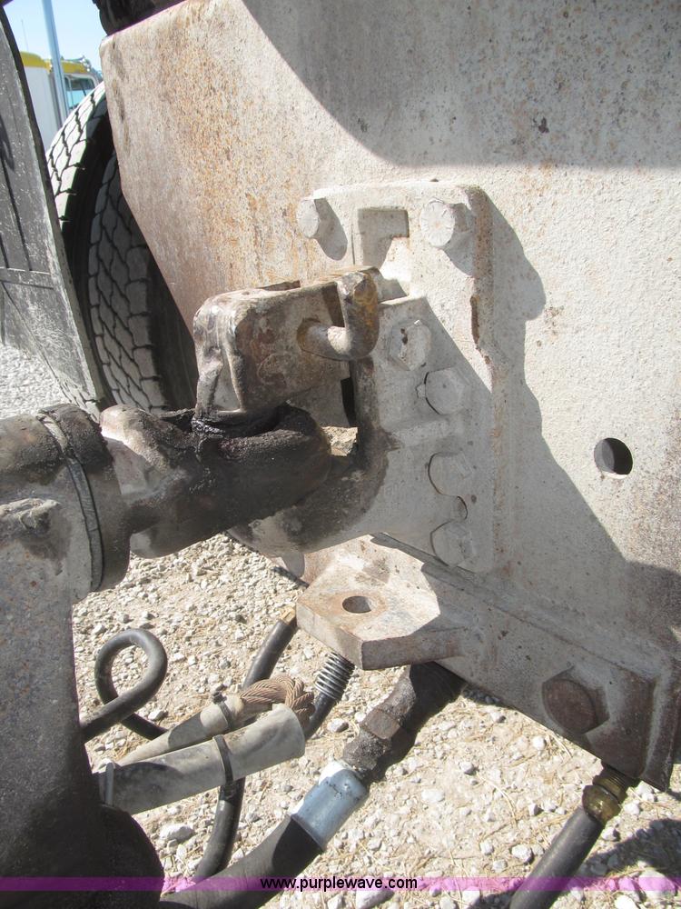 image for item F7115 2001 Freightliner FLD120 tri axle dump truck