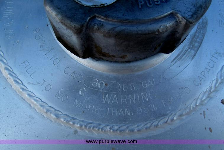 image for item F7116 2007 Freightliner FLD132 XL Classic tri axle semi truck