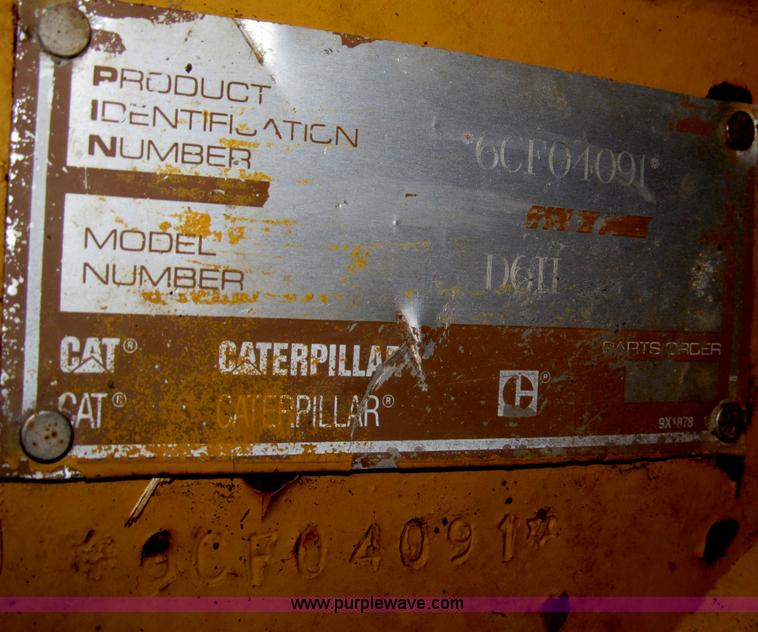 image for item F7121 1995 Caterpillar D6H LGP Series II dozer