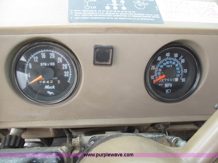 image for item F7122 1985 Mack RD688S Econodyne triple axle semi truck