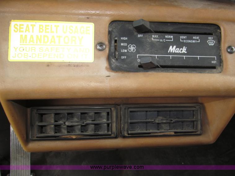 image for item F7122 1985 Mack RD688S Econodyne triple axle semi truck