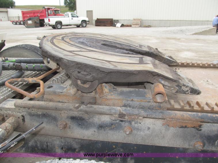 image for item F7122 1985 Mack RD688S Econodyne triple axle semi truck