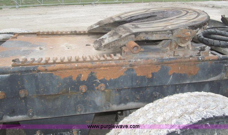 image for item F7122 1985 Mack RD688S Econodyne triple axle semi truck