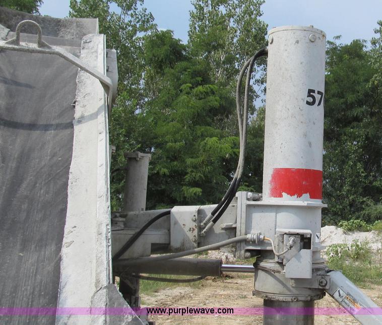 image for item G2086 1990 Power Curbers 5700 curb machine