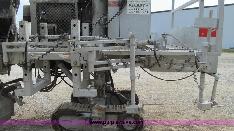 image for item G2086 1990 Power Curbers 5700 curb machine