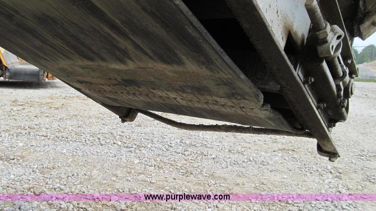 image for item G2086 1990 Power Curbers 5700 curb machine