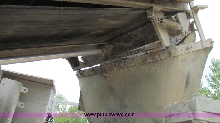 image for item G2086 1990 Power Curbers 5700 curb machine