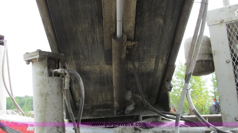 image for item G2086 1990 Power Curbers 5700 curb machine