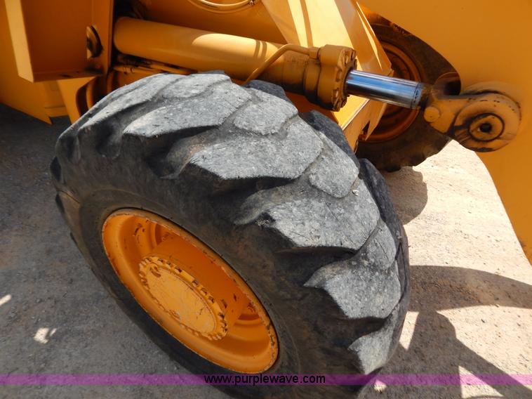 image for item G3476 1994 Case 621B wheel loader
