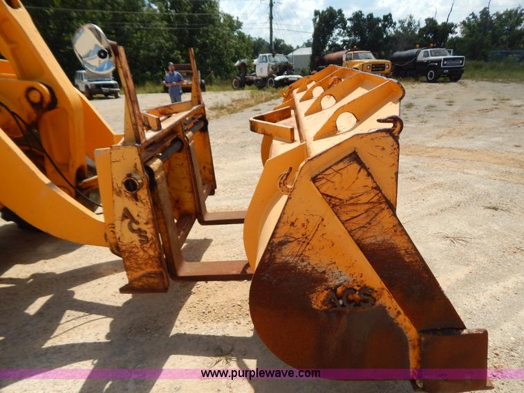 image for item G3476 1994 Case 621B wheel loader