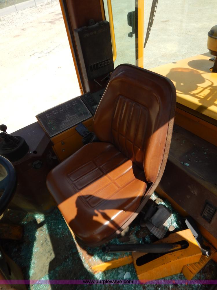 image for item G3476 1994 Case 621B wheel loader