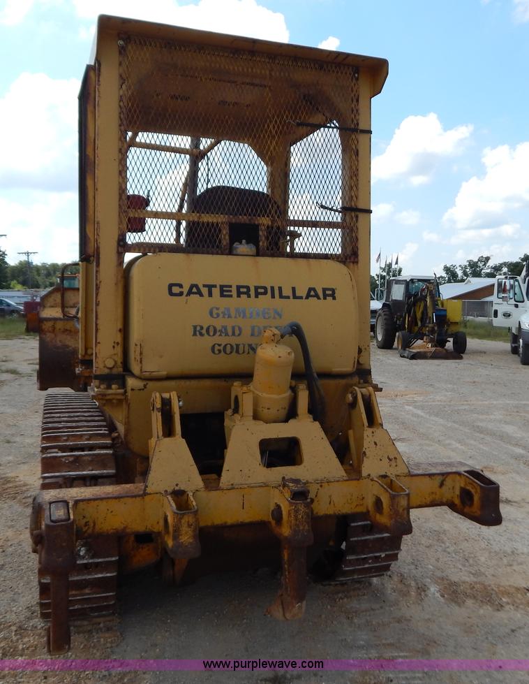 image for item G3477 1976 Caterpillar 941B track loader