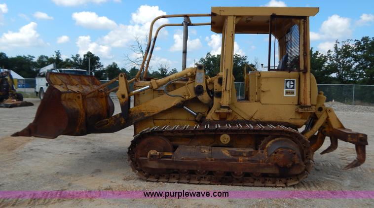 image for item G3477 1976 Caterpillar 941B track loader