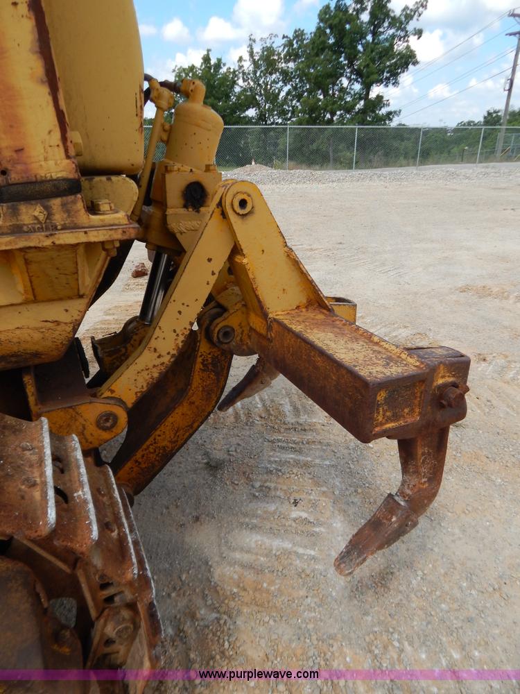 image for item G3477 1976 Caterpillar 941B track loader