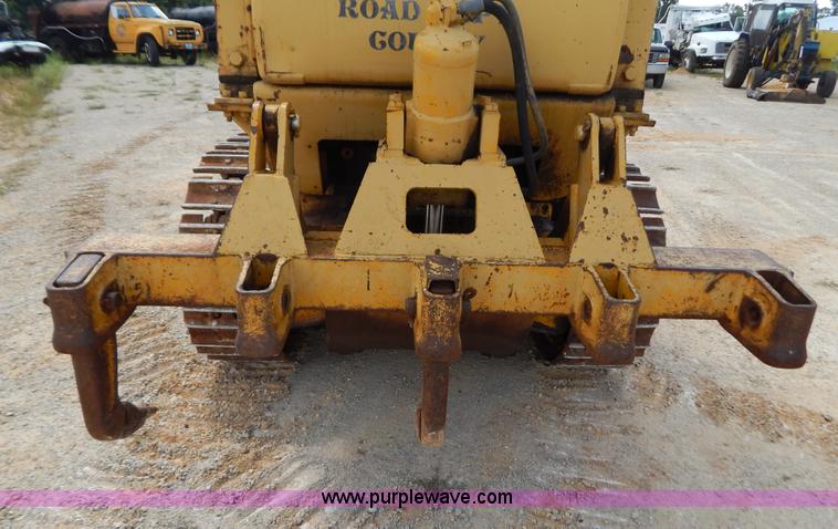 image for item G3477 1976 Caterpillar 941B track loader
