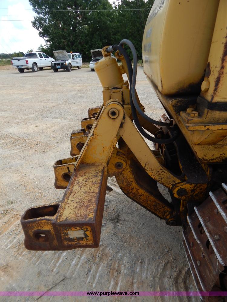 image for item G3477 1976 Caterpillar 941B track loader
