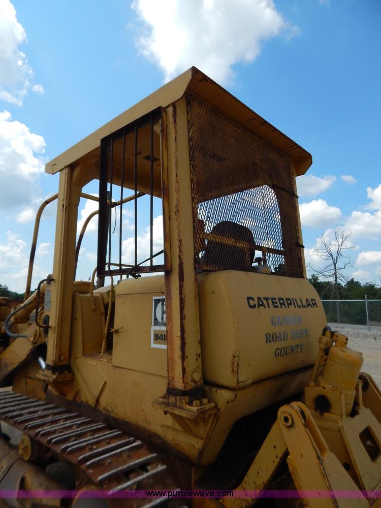 image for item G3477 1976 Caterpillar 941B track loader