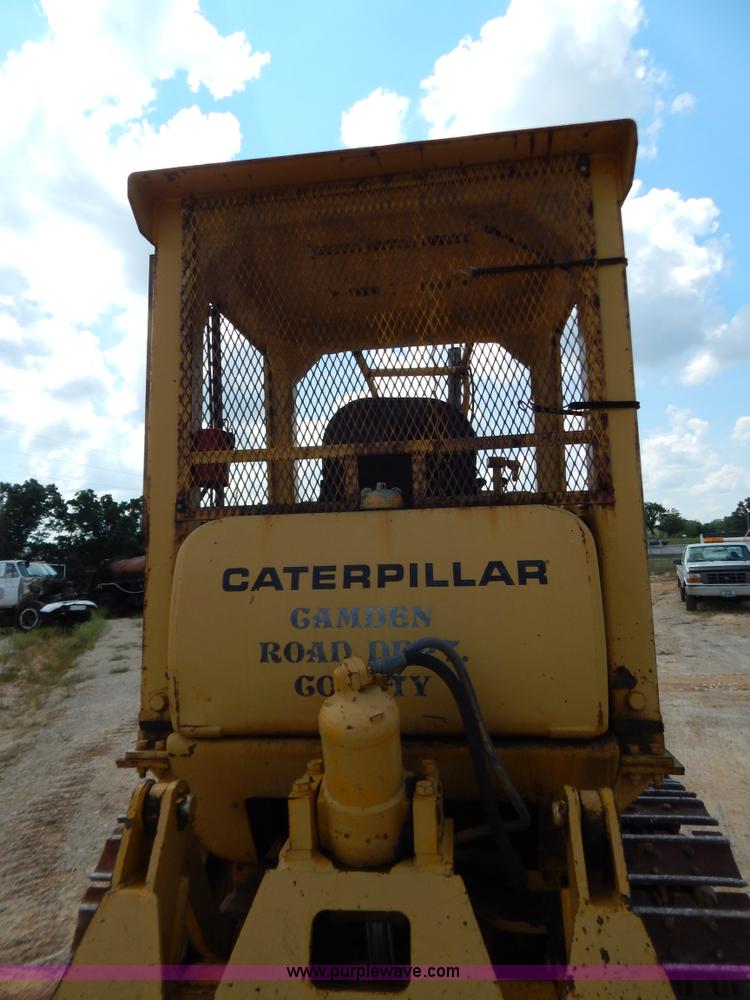 image for item G3477 1976 Caterpillar 941B track loader