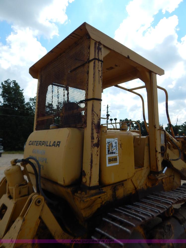 image for item G3477 1976 Caterpillar 941B track loader