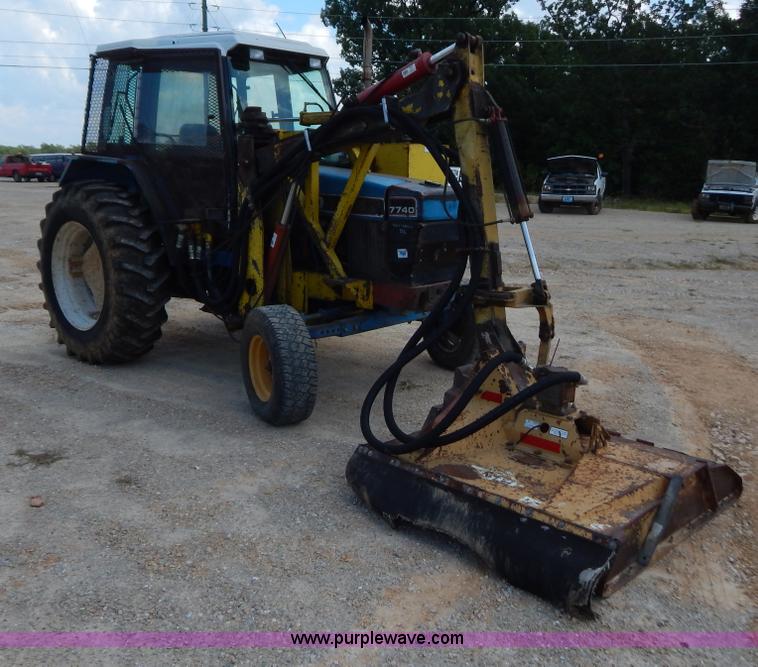 image for item G3479 1993 Ford 7740 PowerStar SL tractor