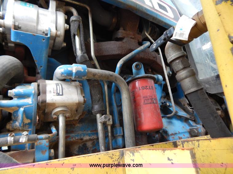 image for item G3479 1993 Ford 7740 PowerStar SL tractor