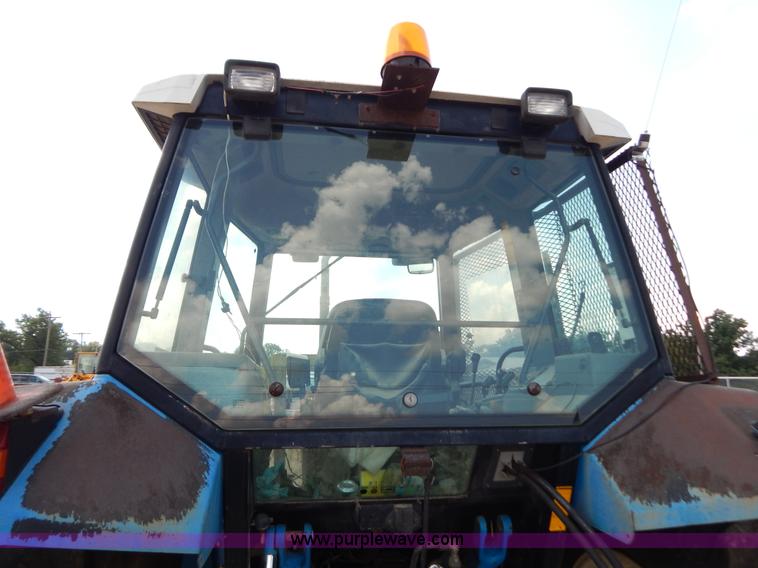 image for item G3479 1993 Ford 7740 PowerStar SL tractor