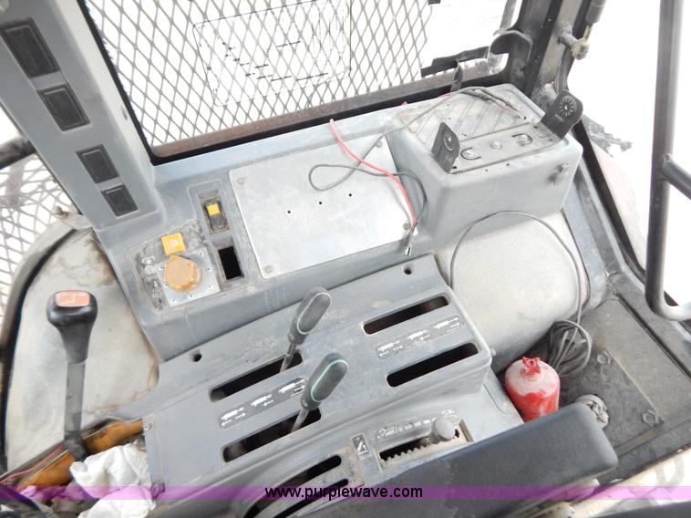 image for item G3479 1993 Ford 7740 PowerStar SL tractor