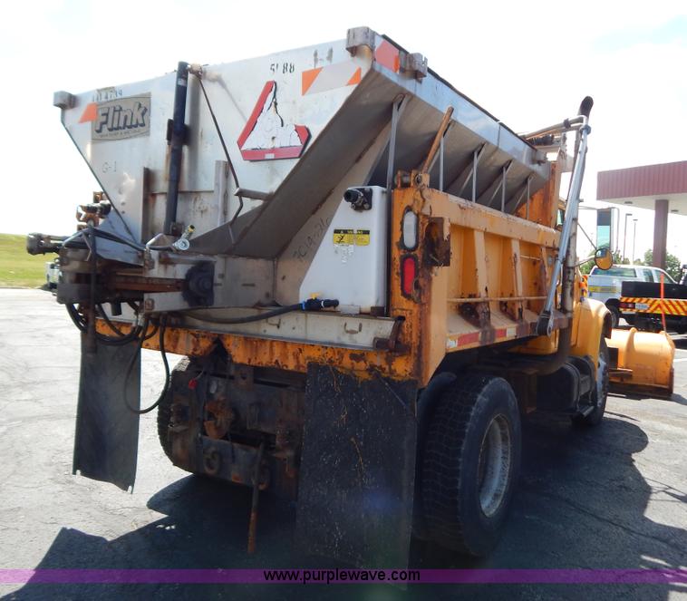image for item G3484 1997 International 4900 dump truck