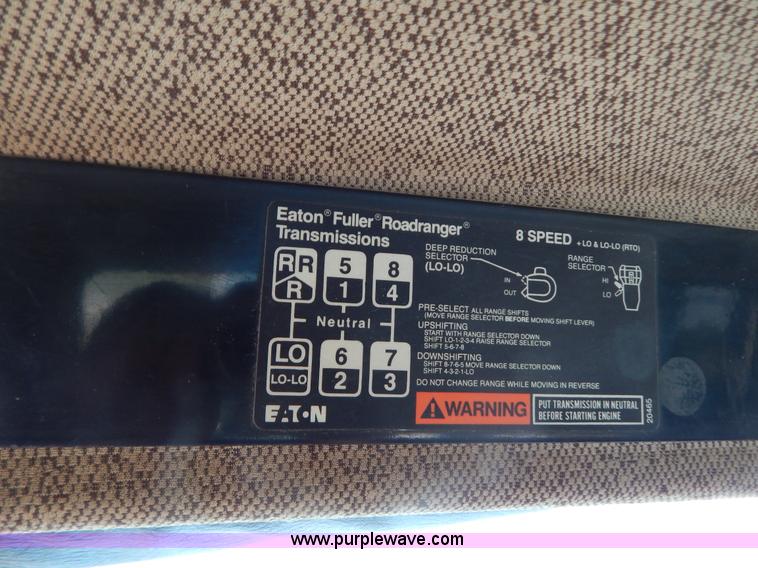 image for item G3495 1990 Freightliner FLC112SD 10 yard concrete mixer