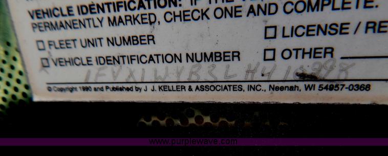 image for item G3495 1990 Freightliner FLC112SD 10 yard concrete mixer