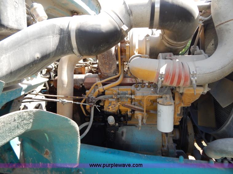 image for item G3495 1990 Freightliner FLC112SD 10 yard concrete mixer