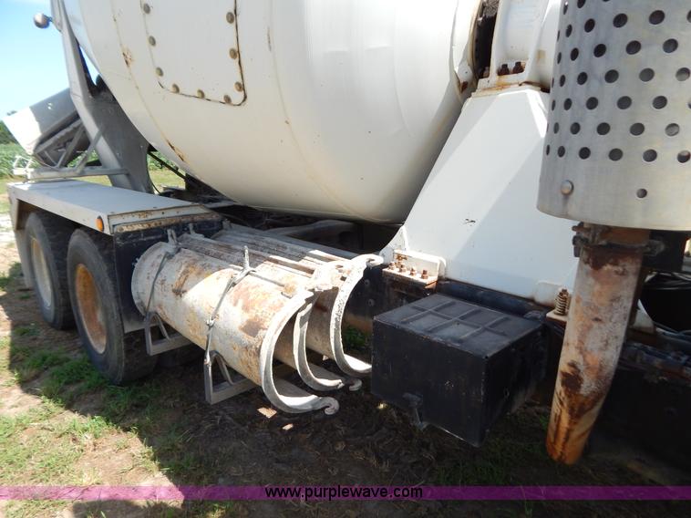 image for item G3496 1993 Ford LT8000 9 cu. yd. concrete mixer