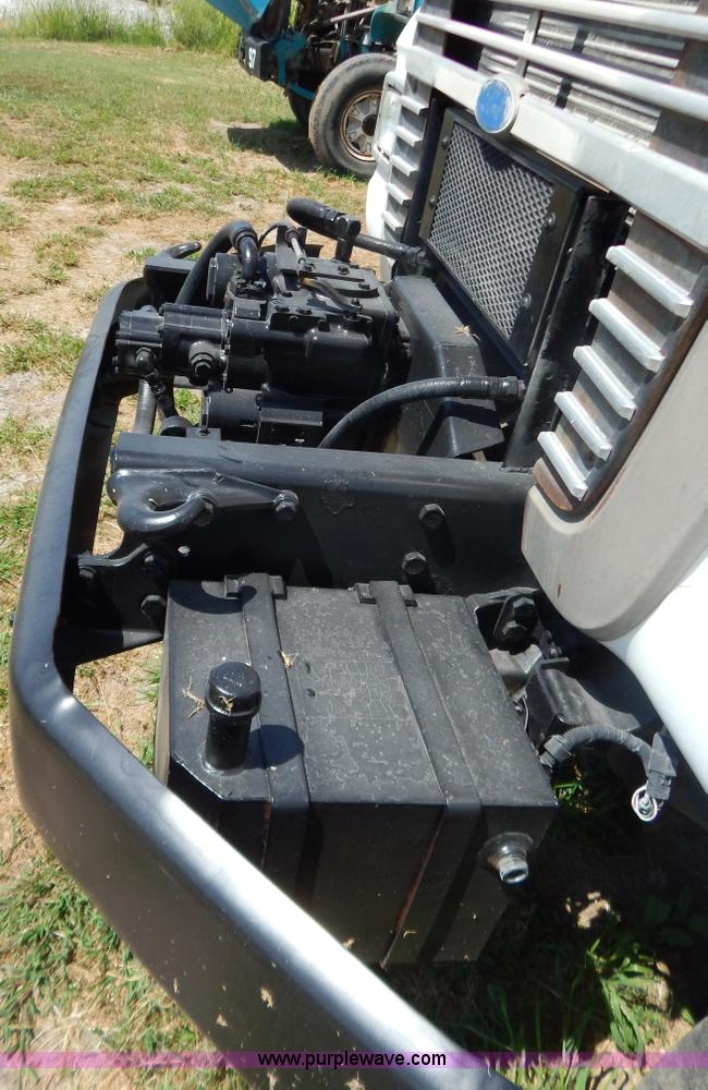 image for item G3496 1993 Ford LT8000 9 cu. yd. concrete mixer