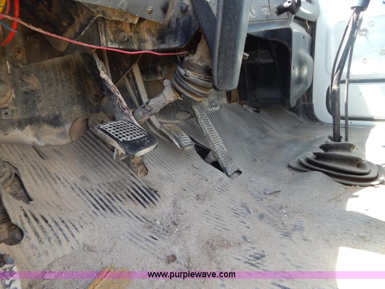 image for item G3496 1993 Ford LT8000 9 cu. yd. concrete mixer