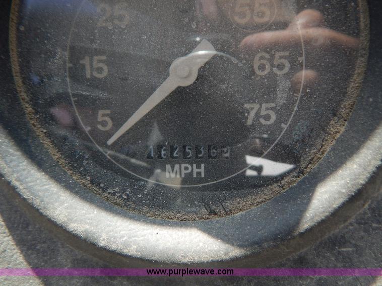 image for item G3496 1993 Ford LT8000 9 cu. yd. concrete mixer