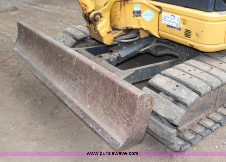 image for item H6607 2007 Komatsu PC40MR-2 mini excavator