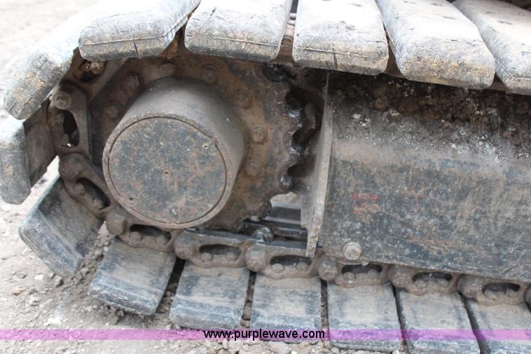 image for item H6607 2007 Komatsu PC40MR-2 mini excavator