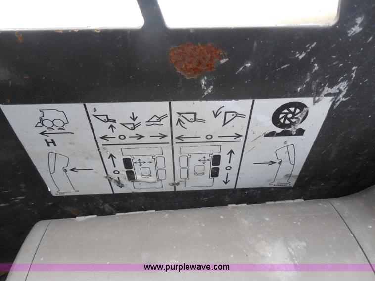 image for item H6681 2005 Case 445 skid steer