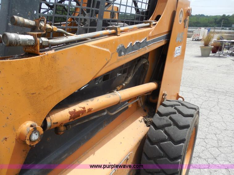 image for item H6681 2005 Case 445 skid steer