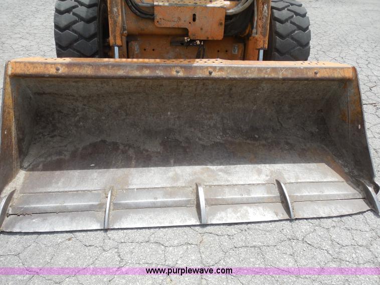 image for item H6681 2005 Case 445 skid steer