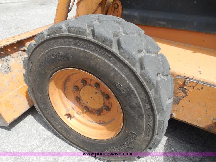 image for item H6681 2005 Case 445 skid steer