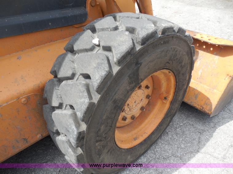 image for item H6681 2005 Case 445 skid steer