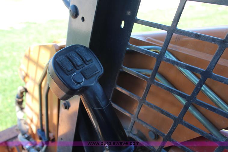 image for item H6683 2005 Case 440 skid steer