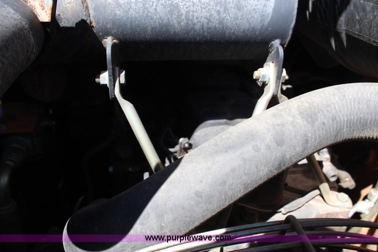 image for item H6683 2005 Case 440 skid steer