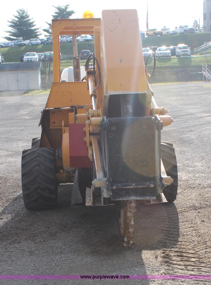 image for item H6688 1996 Ditch Witch 7610DD concrete wheel saw