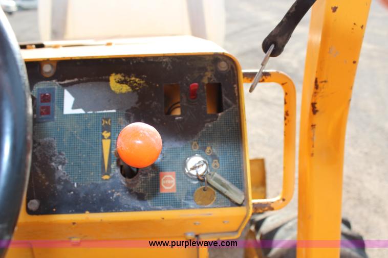 image for item H6688 1996 Ditch Witch 7610DD concrete wheel saw