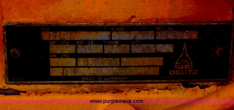 image for item H6688 1996 Ditch Witch 7610DD concrete wheel saw