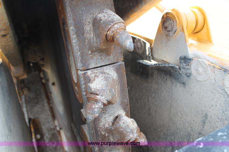 image for item H6688 1996 Ditch Witch 7610DD concrete wheel saw