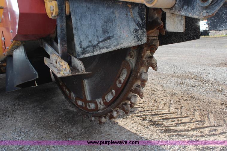 image for item H6688 1996 Ditch Witch 7610DD concrete wheel saw